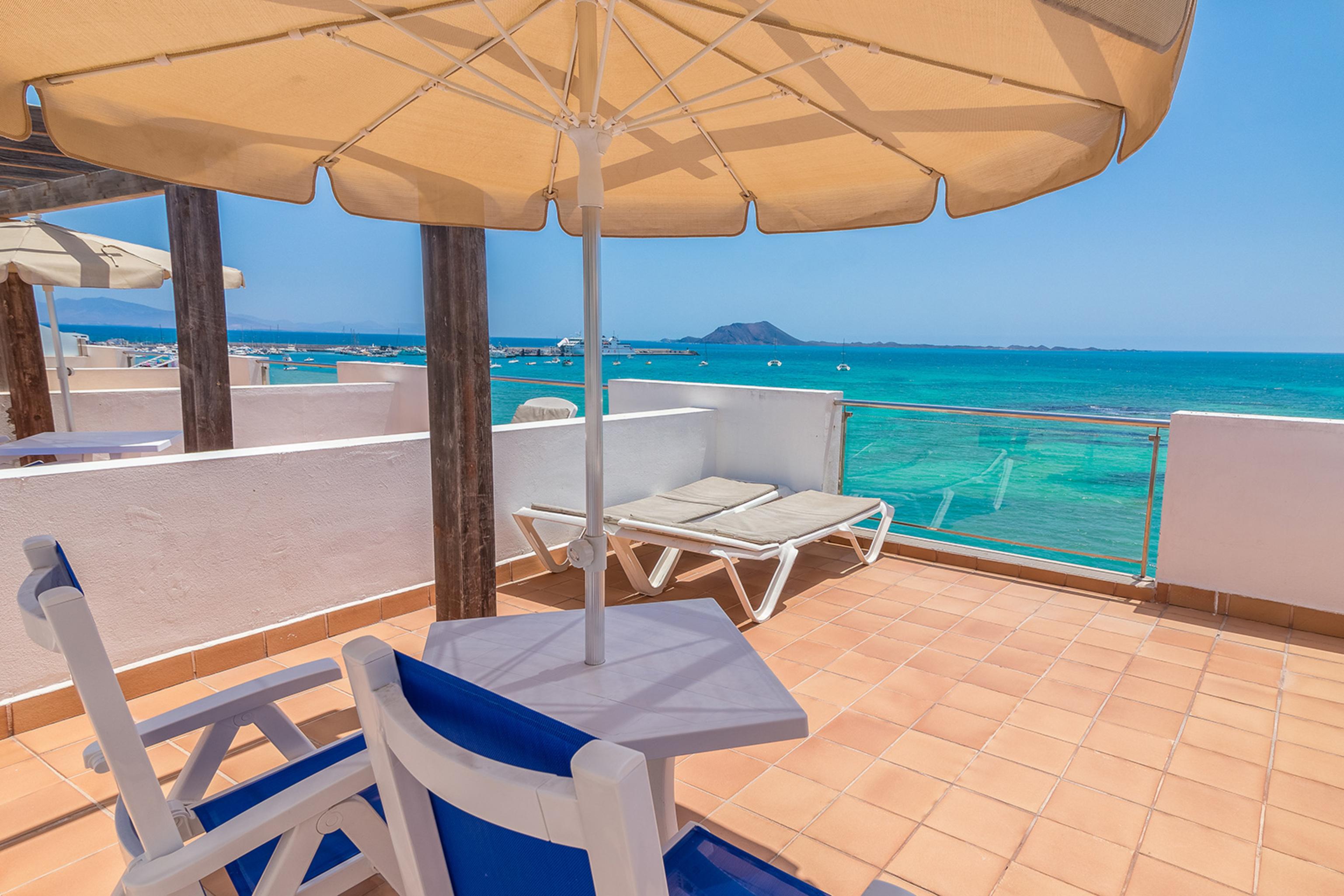 Hotel Livvo Corralejo Beach Exterior photo