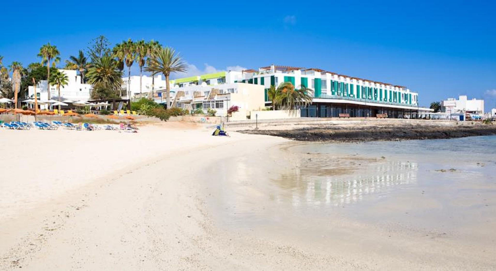 Hotel Livvo Corralejo Beach Exterior photo