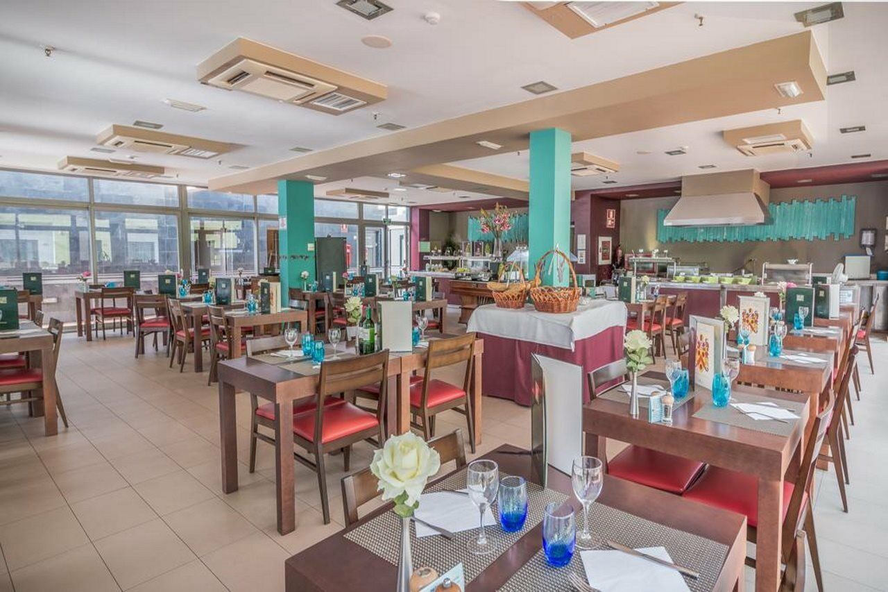 Hotel Livvo Corralejo Beach Exterior photo